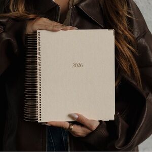 Elegant Cream Planner 2026